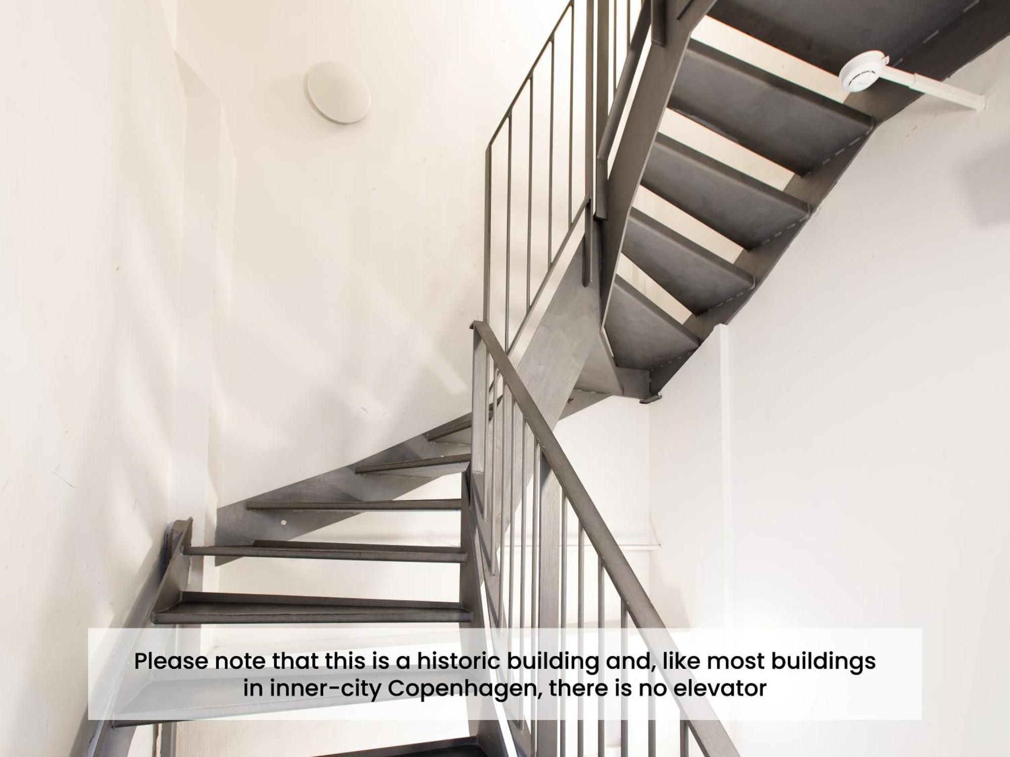 Sanders Regent - Inviting One-bedroom Near Square * København